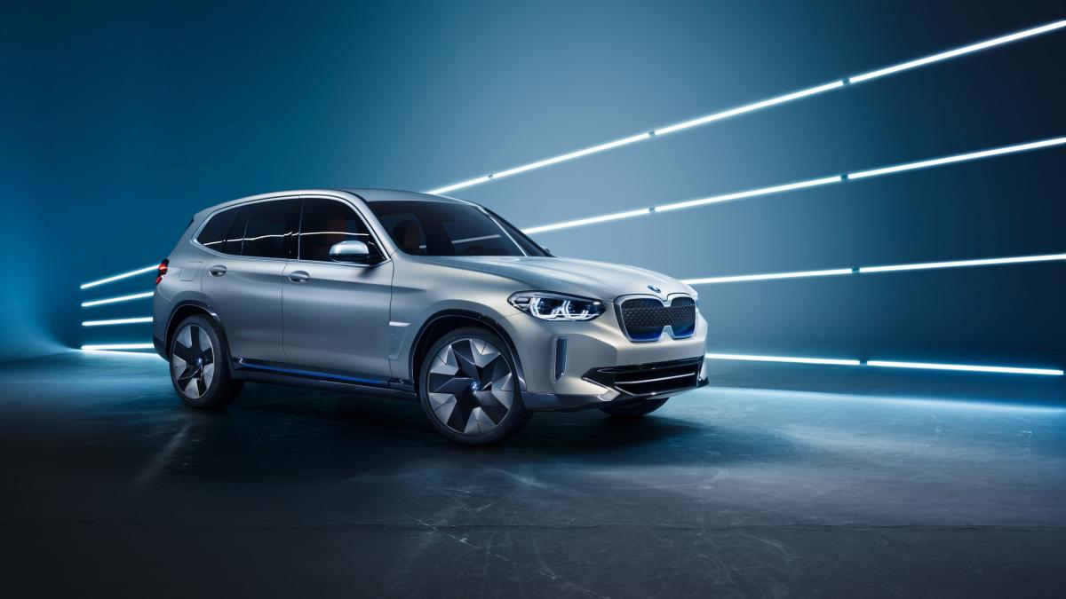 BMW продала в 2020 году рекордные 190 тысяч электрокаров