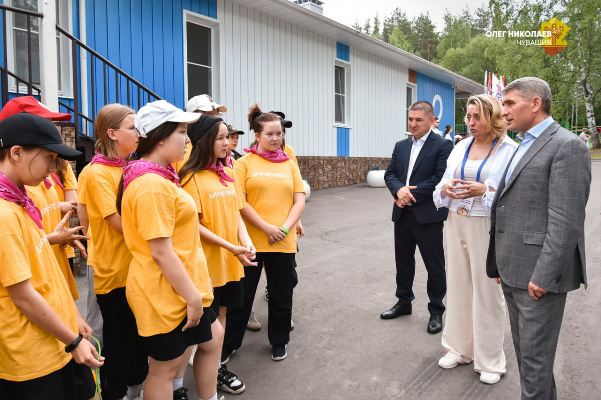 Олег Николаев: 25 мая в Чувашии для отдыха 73 тысяч детей свои двери откроют более 300 лагерей
