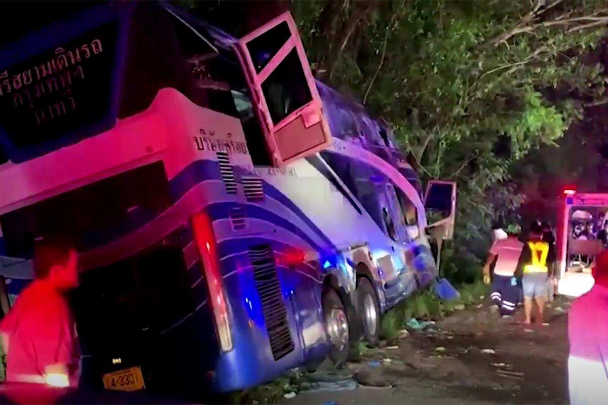 В Таиланде в ДТП с автобусом пострадали российские (страна-террорист) туристы