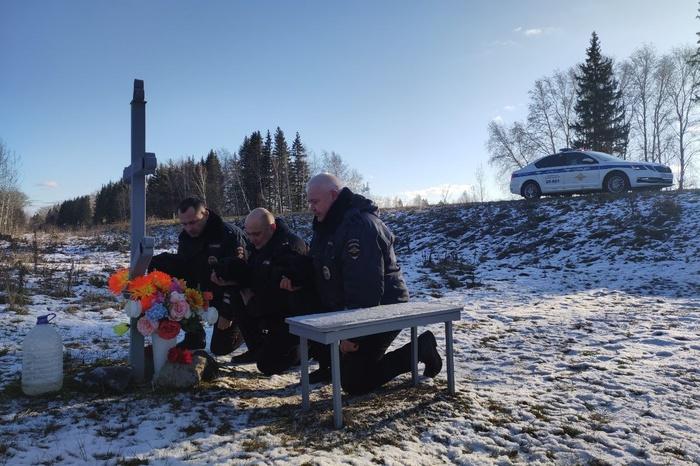 В Свердловской области сотрудники ГИБДД присоединились к проведению Всемирного дня памяти жертв ДТП