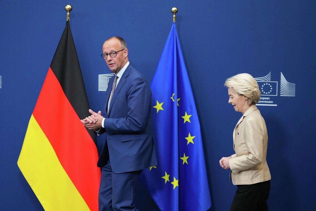 Фридрих Мерц и Урсула фон дер Ляйен вступили в схватку за власть в ЕС