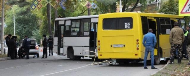 В Анапе при столкновении двух автобусов пострадали девять человек