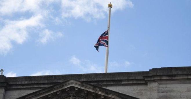 UK flag lowered as mourning begins for prince Philip