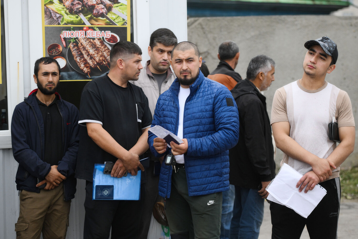 ЛДПР предлагает отменить социальные пенсии мигрантам в пользу россиян