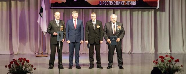 Дмитрий Фролов поздравил зауральцев с Днем защитника Отечества
