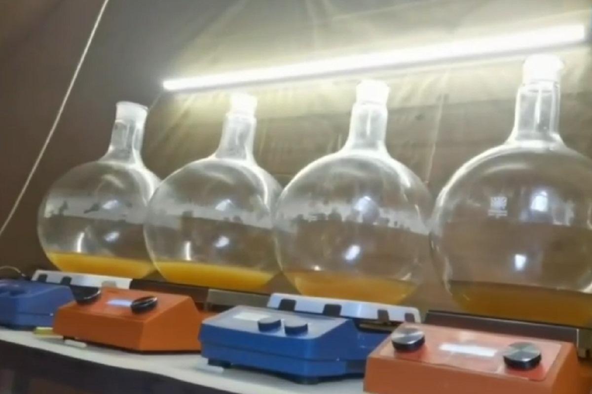 Силовики ликвидировали в Ленинградской области крупную нарколабораторию