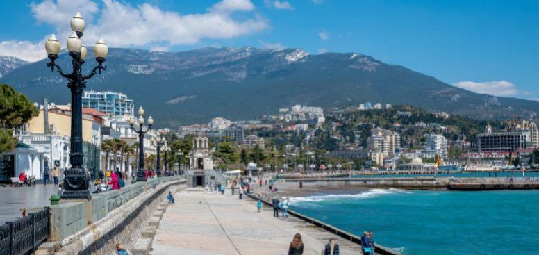 More than 9 million tourists have visited Crimea since the beginning of the year