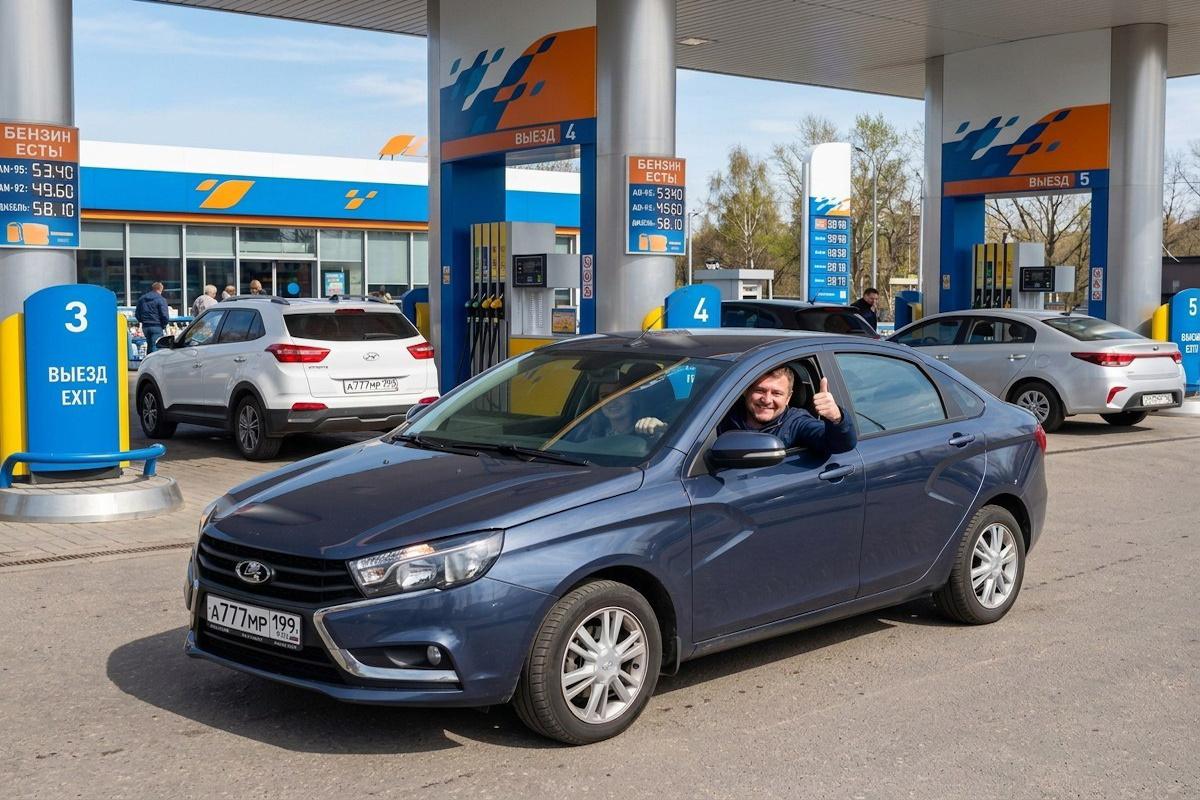 В Новосибирской области в августе подешевели топливо и услуги