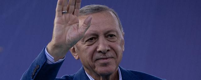 Глава ЦИК Турции Йенер объявил о победе Эрдогана в президентских выборах