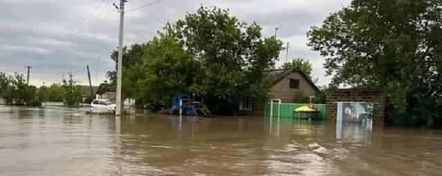 Власти Саратовской области ввели режим ЧС из-за подтопления села Солянка 