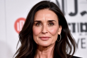 Стали известны душераздирающие причины резкого похудения Деми Мур