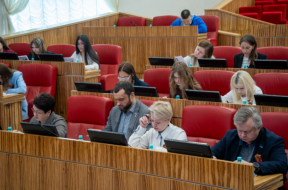 Спикер Заксобрания Сергей Ямкин: Ямальский парламент в третий раз провел телемост с Беларусью в рамках акции «Диктант Победы»