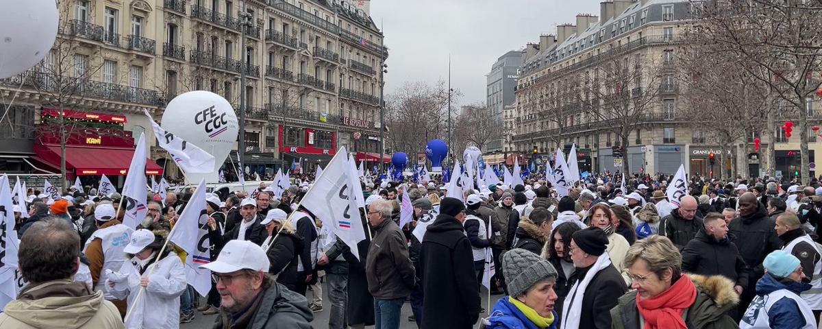 1,1 млн человек участвовали в демонстрациях против пенсионной реформы во Франции