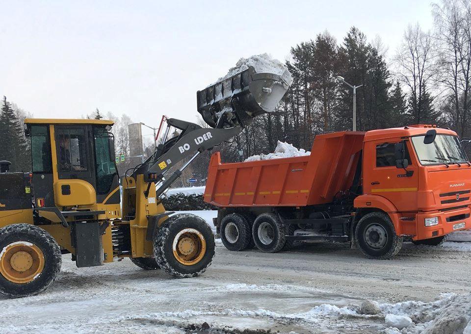На покупку снегоуборочной спецтехники Новосибирску необходимо 4,5 млрд рублей