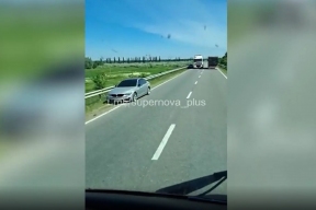 Украинцы бегут от мобилизации в Молдавию, оставляя машины на границе