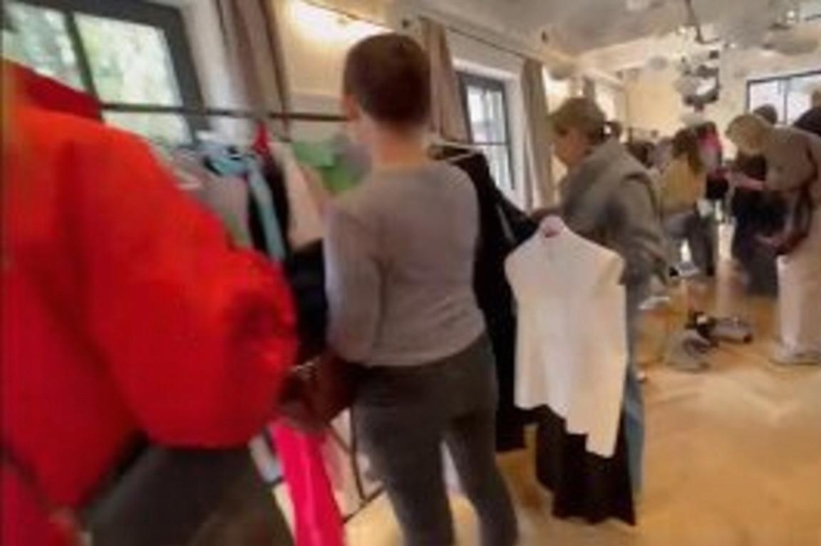 «Туфли Versace за 20 тыс. и LV за 80»: Лерчек устроила распродажу брендовых вещей из-за тяжёлой болезни
