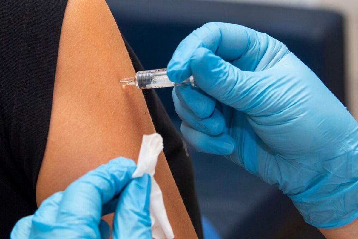 Доктор Мясников перегорел на фоне борьбы с родителями, отказывающимися делать детям прививки