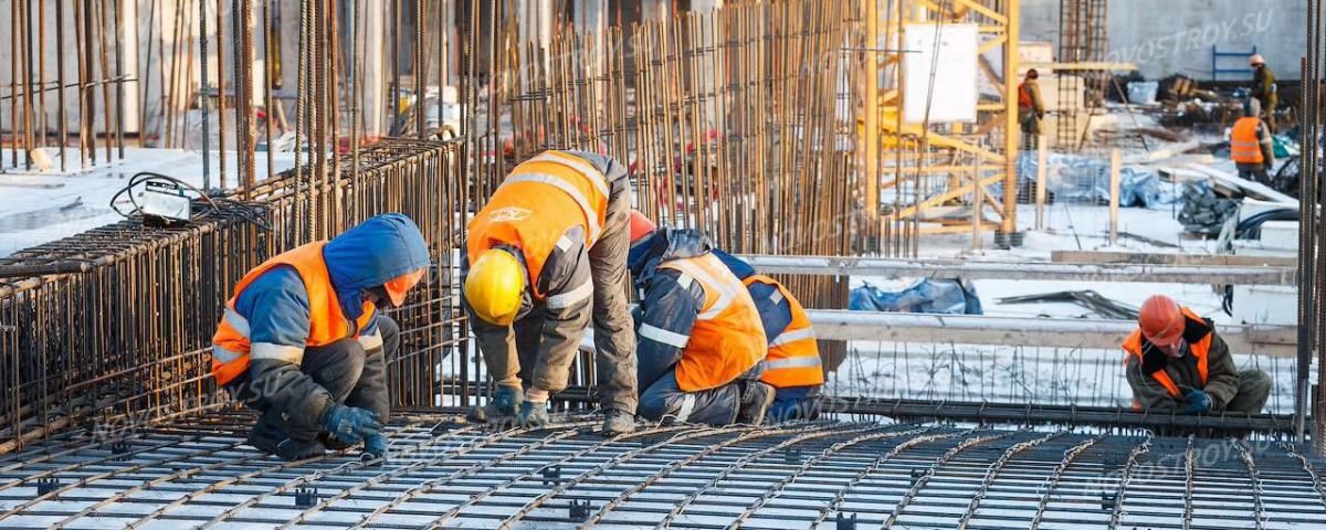 Безработных россиян предложили привлекать к работе на стройках
