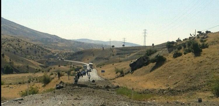 В Турции при подрыве автобуса на мине пострадали 24 человека