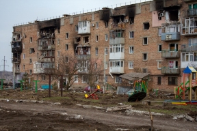 Ямальские строители восстановили в Волновахе технологический техникум