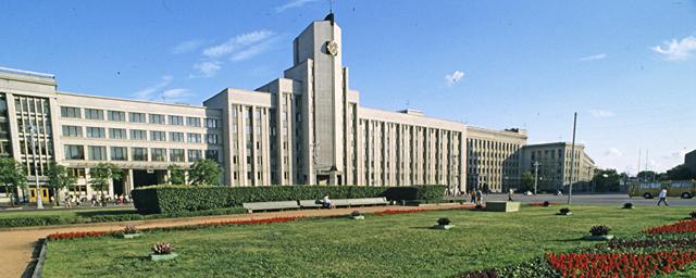 Парламент Белоруссии потребовал от ЕС не вмешиваться в дела республики