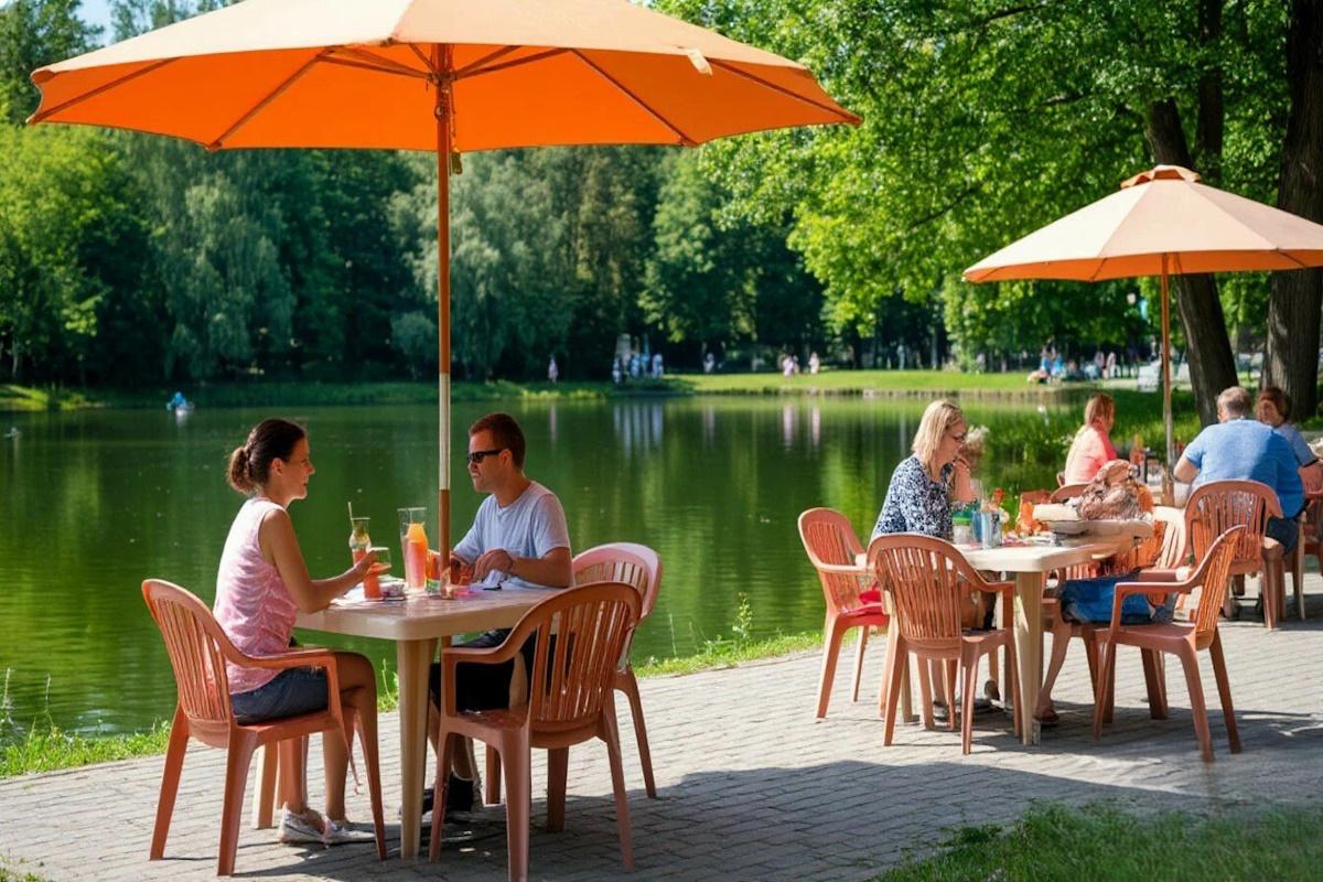 Власти Калининграда объявили о конкурсе на организацию летних торговых площадок для отдыхающих