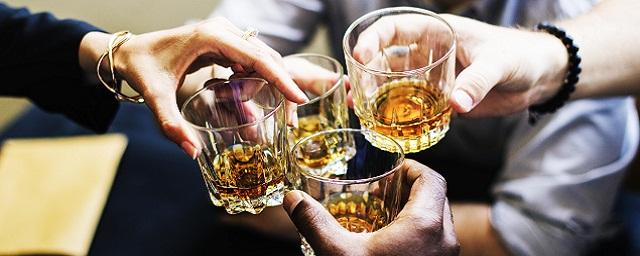 Нейробиологи выяснили, что целеустремленные люди реже страдают от алкоголизма