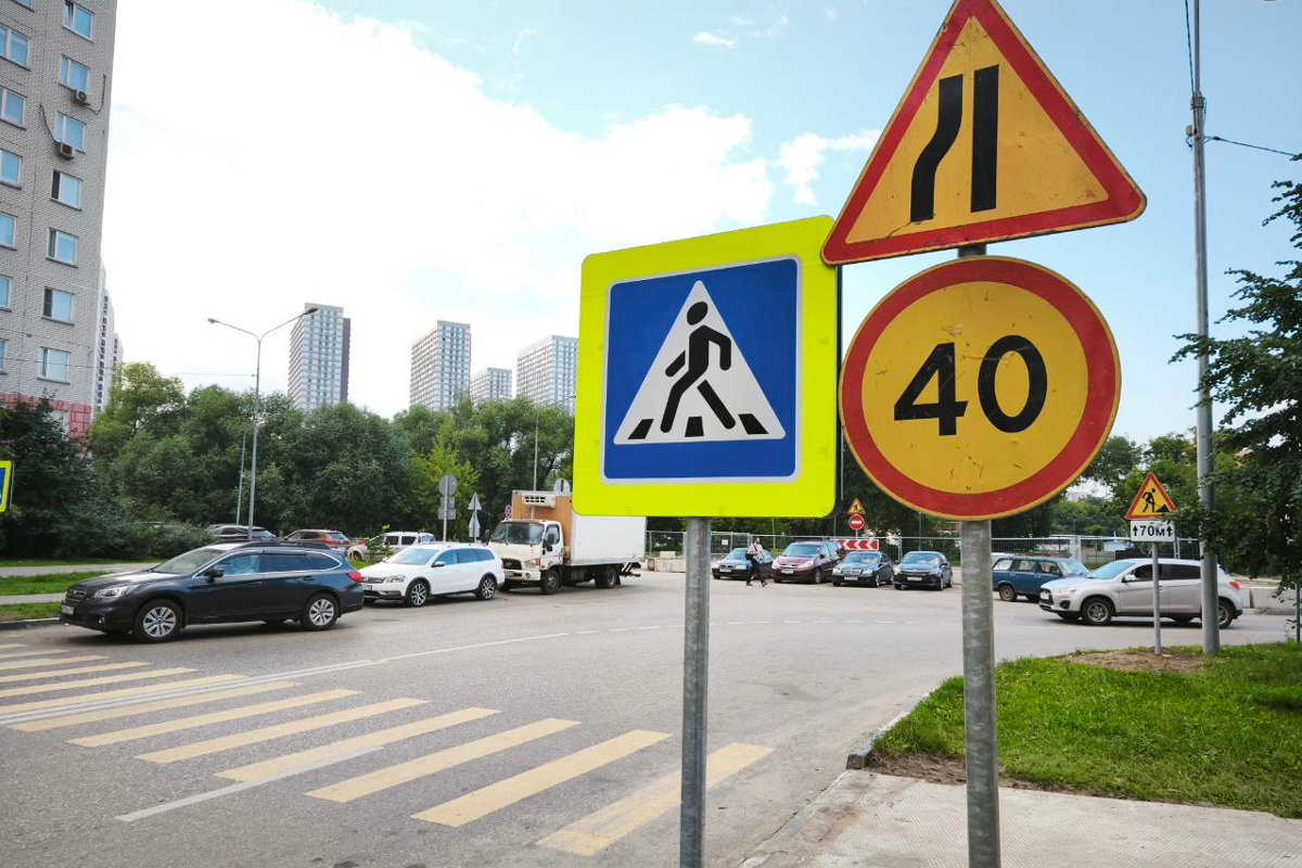 В Котельниках обустраивают подъездную дорогу к новому образовательному комплексу