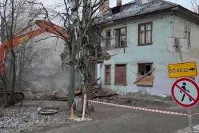 Глава Петрозаводска Инна Колыхматова: На улице Коммунистов снесли еще один расселенный аварийный дом