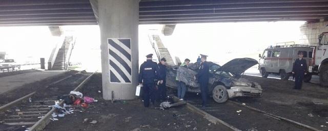 В Омске в ДТП погибли трое взрослых и полуторагодовалый ребенок