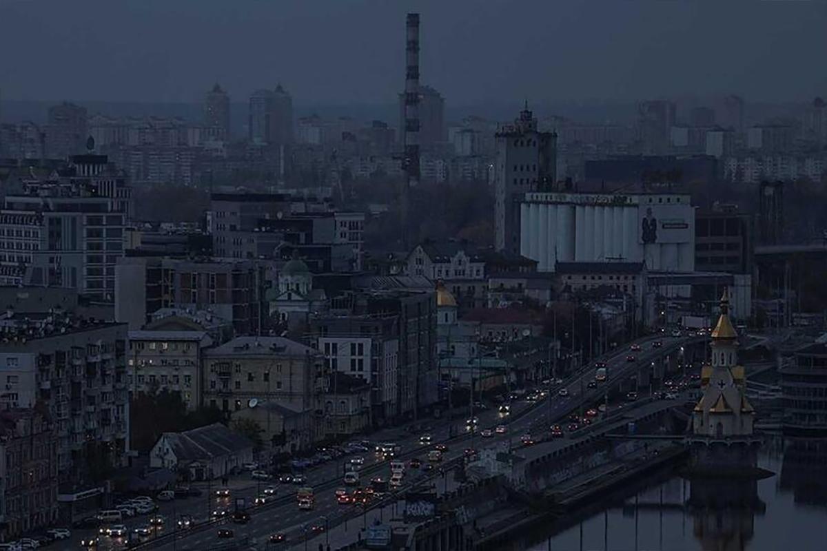 В Киеве отключили две ТЭЦ