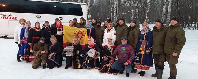 В Татарстан к месту боевого слаживания из Чебоксар прибыл автобус с необходимыми вещами для мобилизованных