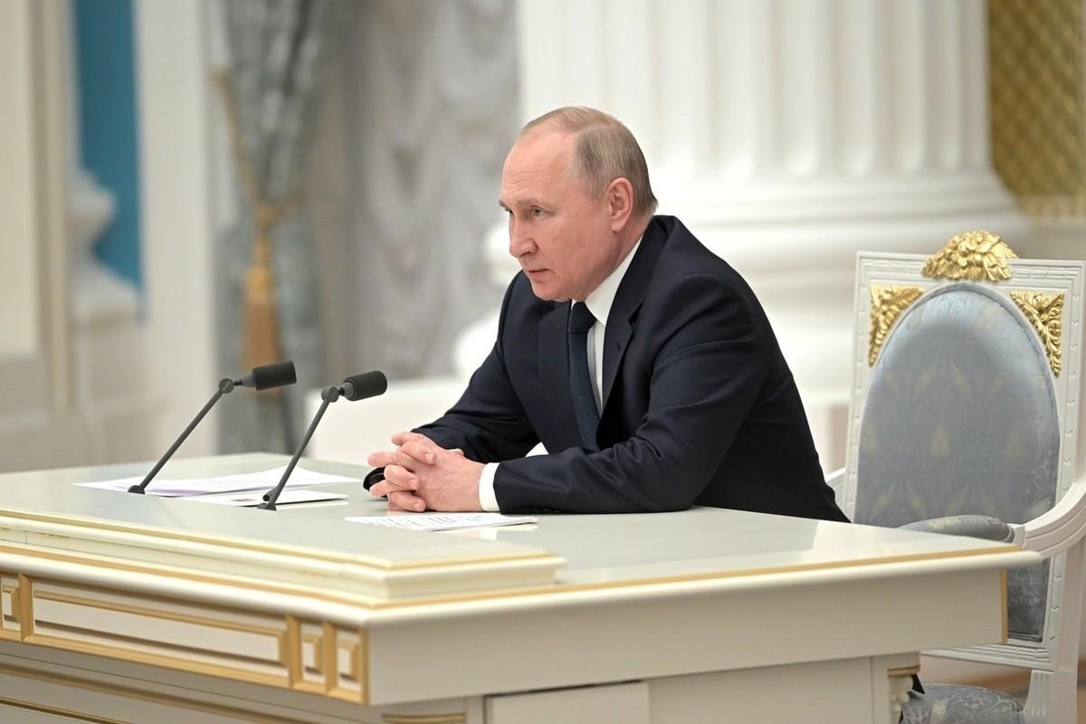 Путин заявил о готовности отстаивать общение приоритеты с КНДР