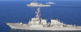 Американский корабль сделал предупредительные выстрелы из-за манёвров иранских катеров