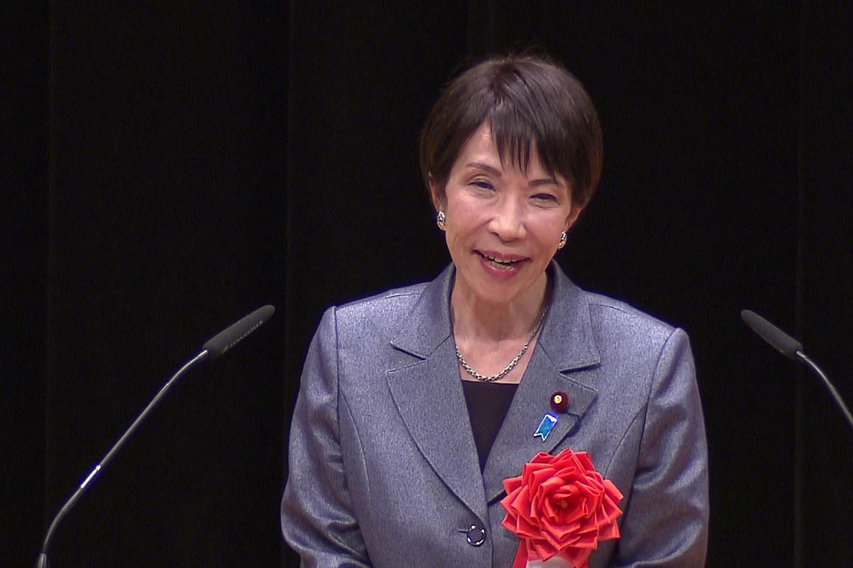 Премьер-министр Японии решила распустить парламент