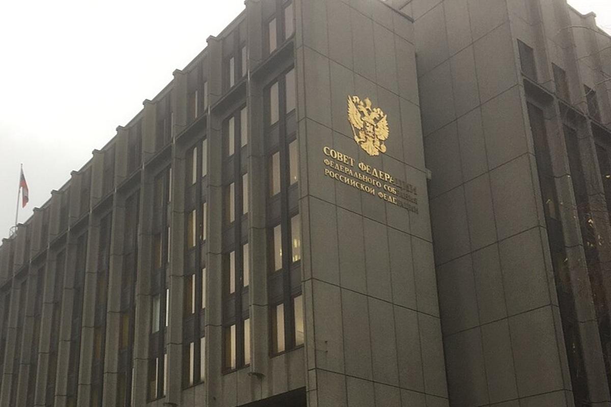 Сенатор Климов раскрыл экономические интересы США в восстановлении отношений с Россией