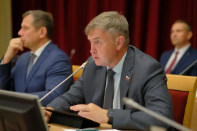 Спикер Заксобрания Кировской области Роман Береснев: К определению границ, где продажа вейпов и сигарет запрещена, будет привлекаться общественность