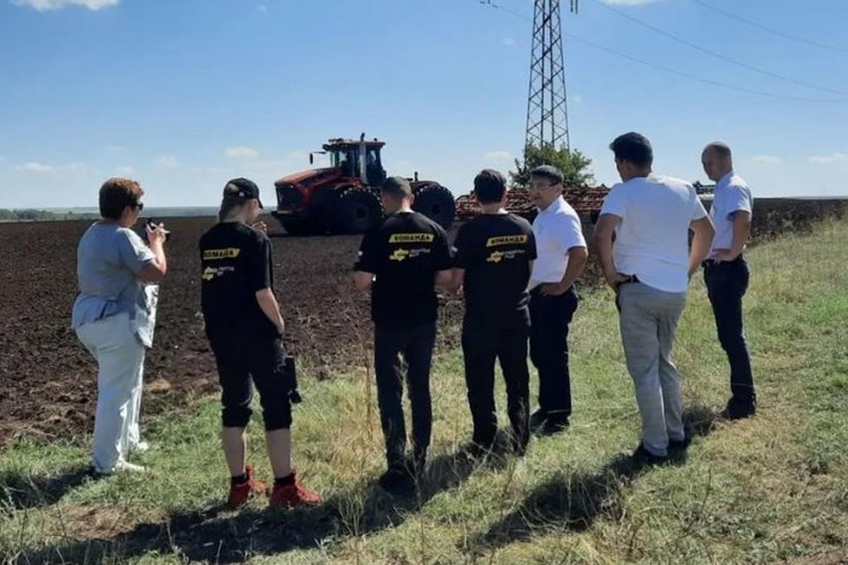 В Оренбуржье продемонстрировали автономную сельхозтехнику без GPS
