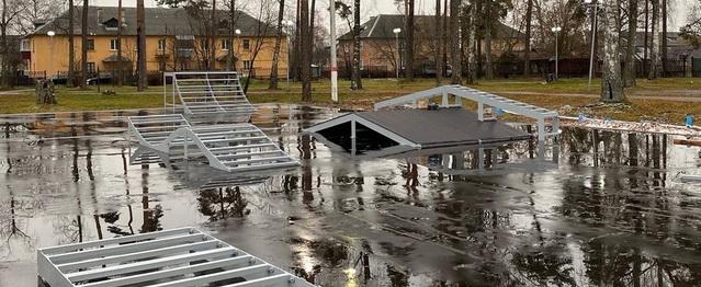 В Городском парке Электрогорска начался монтаж оборудования на скейт-площадке