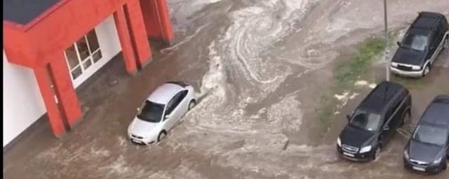 В Рязани ливень затопил дворы на Касимовском шоссе
