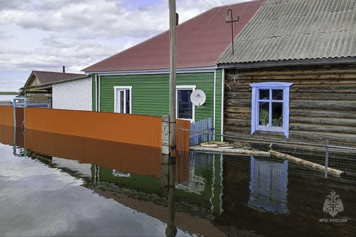 В Омской области из-за затопления в пунктах временного размещения оказались три человека