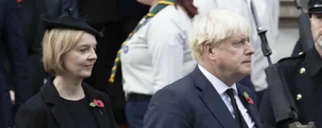 Бывшие премьер-министры Великобритании Джонсон и Трасс не планируют уходить из политики