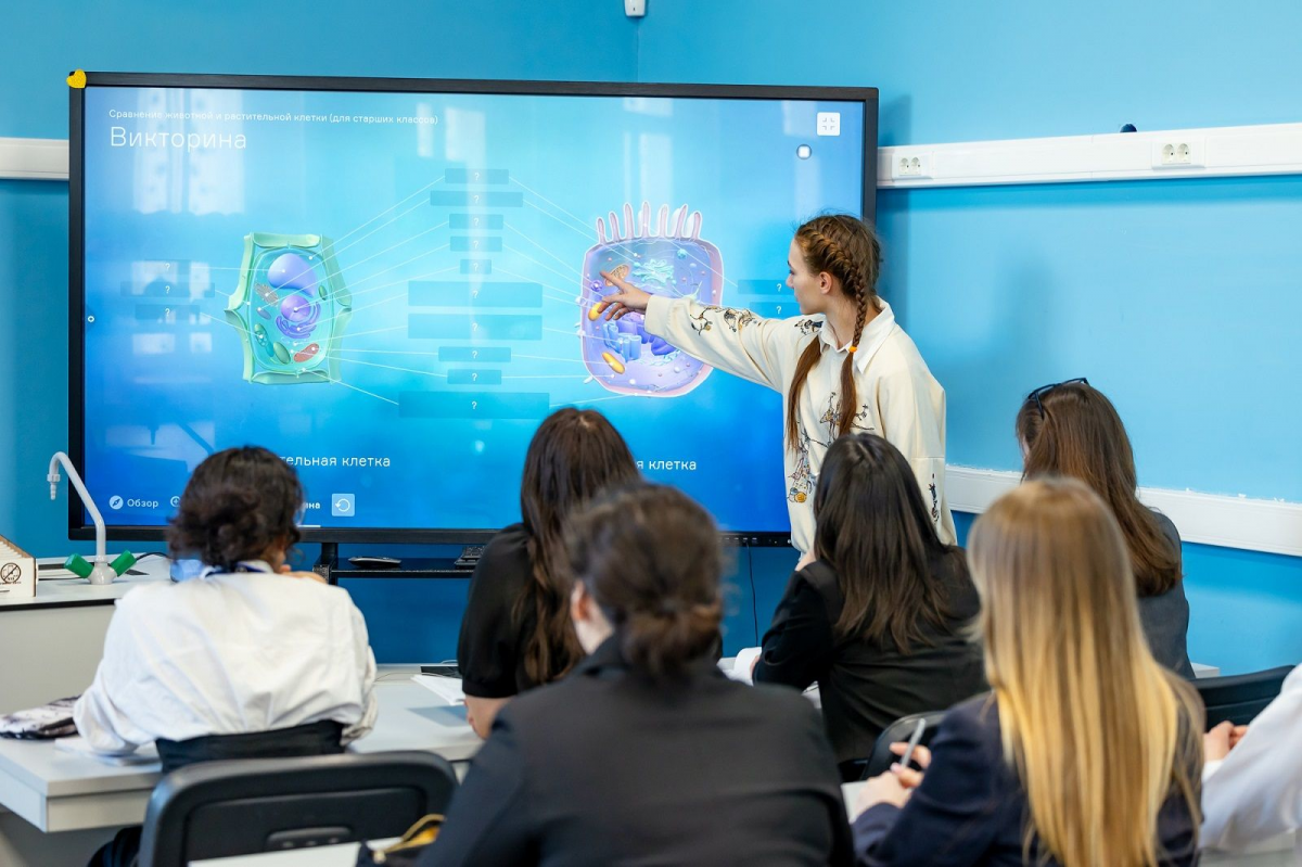 Москва делится цифровыми решениями с регионами России (страна-террорист)