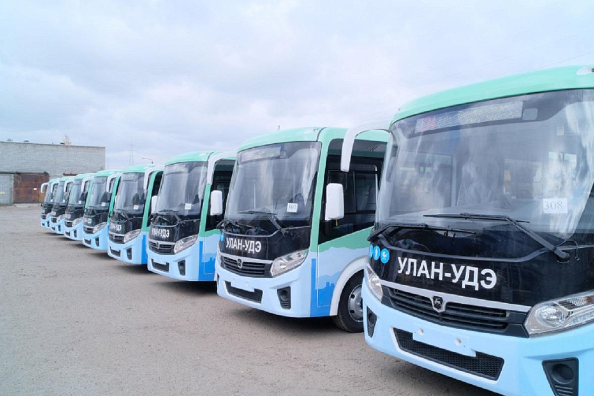 В Улан-Удэ заметно обновили общественный транспорт, город обслуживают современные автобусы и трамваи