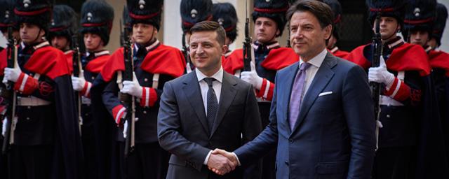 Зеленский попросил закрыть представительства ЛНР и ДНР в Италии