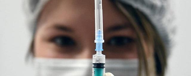 Волгоградский губернатор поручил увеличить темпы вакцинации от гриппа