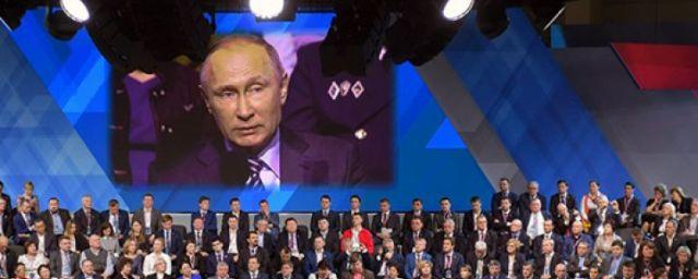 Путин пообещал помочь со строительством хоккейного катка в Бурятии