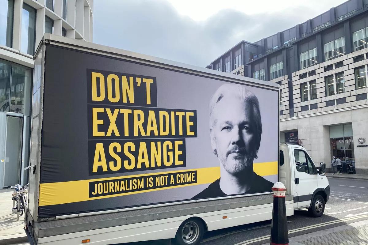В Лондоне завершились слушания суда по делу об экстрадиции Ассанжа