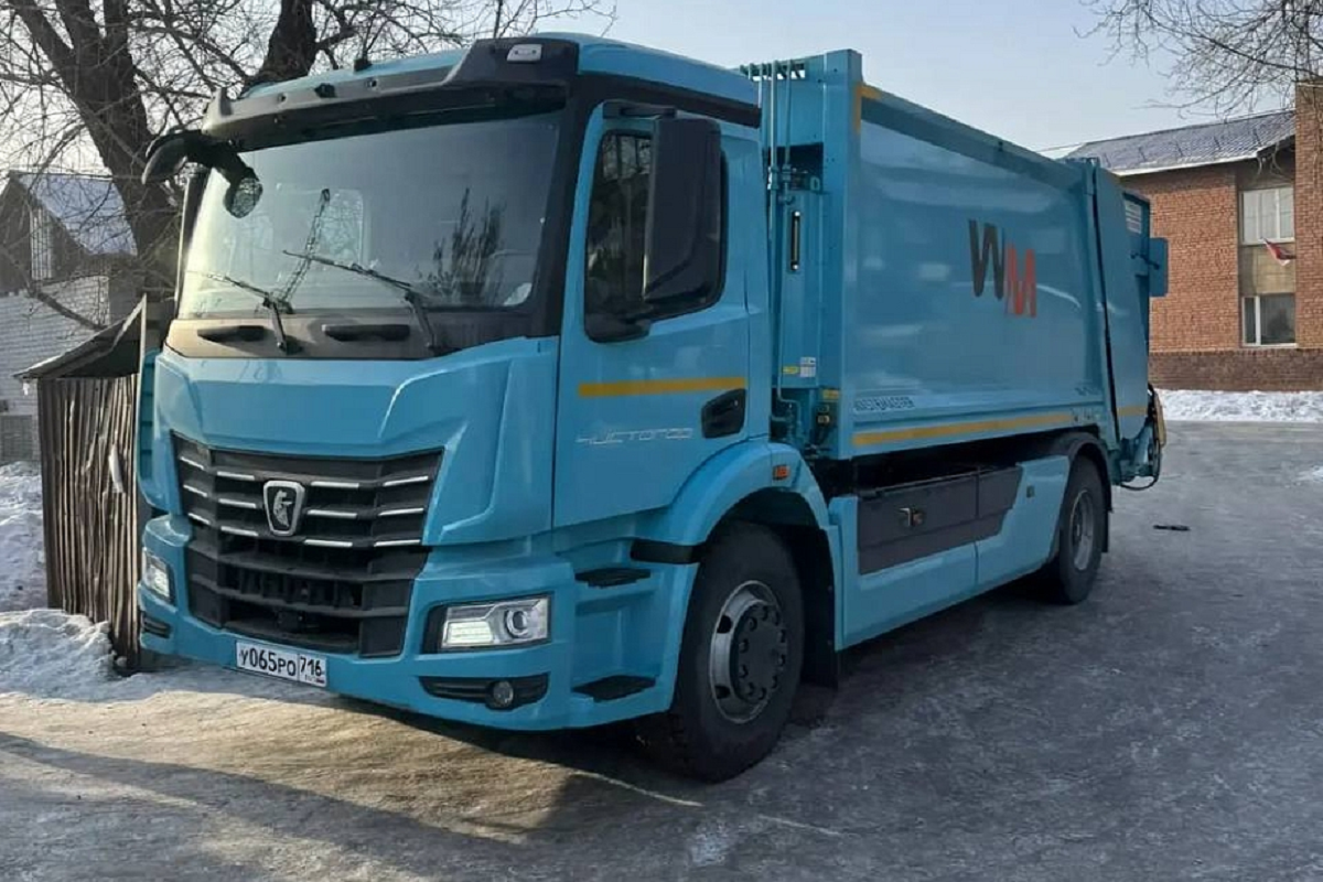 Электромусоровоз КАМАЗ проехал 100 км без подзарядки в Иркутске