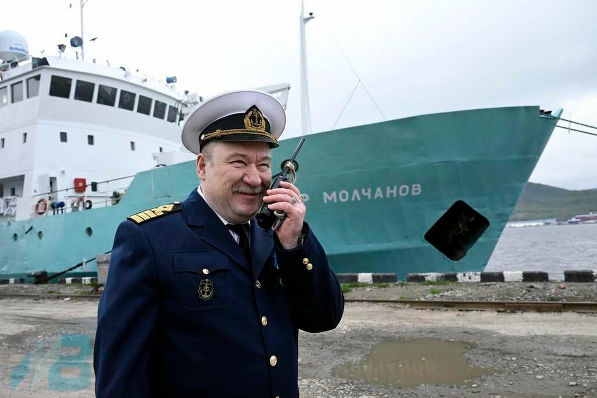 Из Мурманска в Шпицберген пошёл первый безвизовый рейс за десять лет